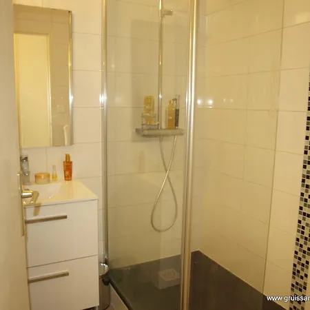 5/6 Couchages Avec Piscine, Terrasse Et Proche - - Fr-1-784-33 Apartment