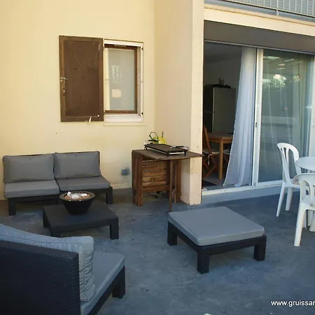 5/6 Couchages Avec Piscine, Terrasse Et Proche - - Fr-1-784-33 Apartment