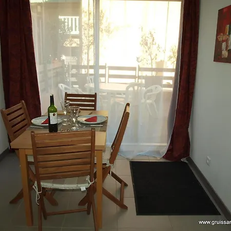 5/6 Couchages Avec Piscine, Terrasse Et Proche - - Fr-1-784-33 Apartment Gruissan